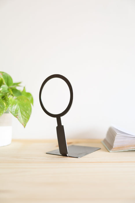 Magnifying Glass Bookend