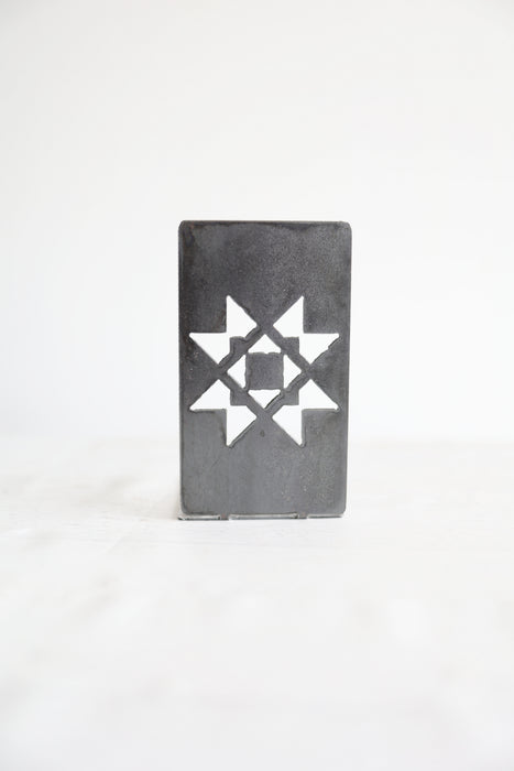 Quilt Square Bookend