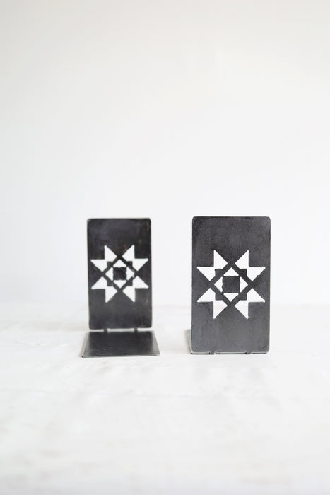 Quilt Square Bookend