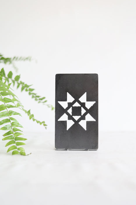 Quilt Square Bookend