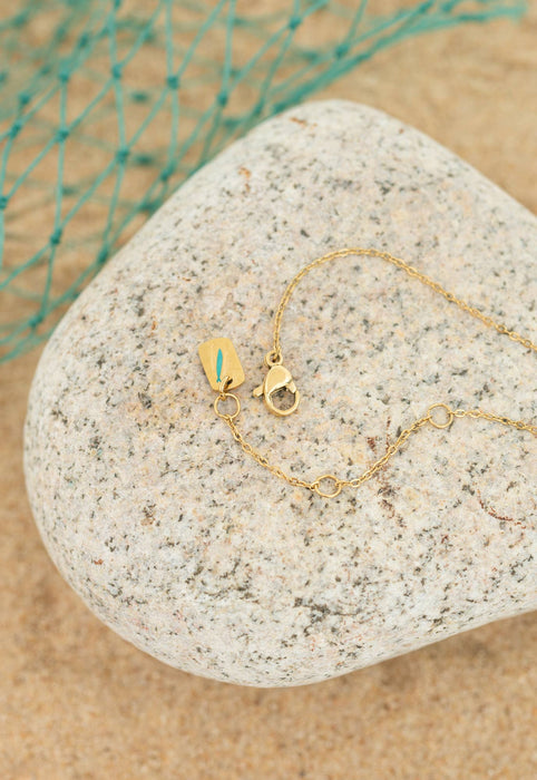 The Chosen Four-Sided Necklace Gold