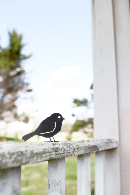 Steel Chickadee statue for outdoor garden decor