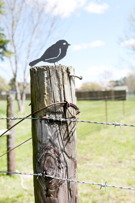 Metal Bird Statue - Chickadee