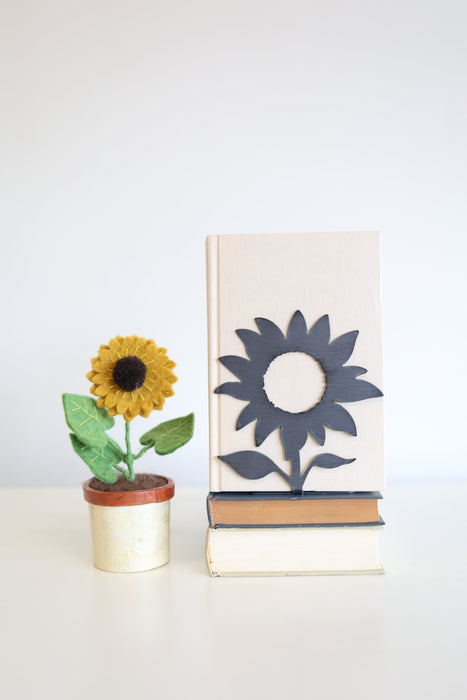 Sunflower Bookend | sunflower bookend flower lover floral home decor bookcase organization book shelf gift for her